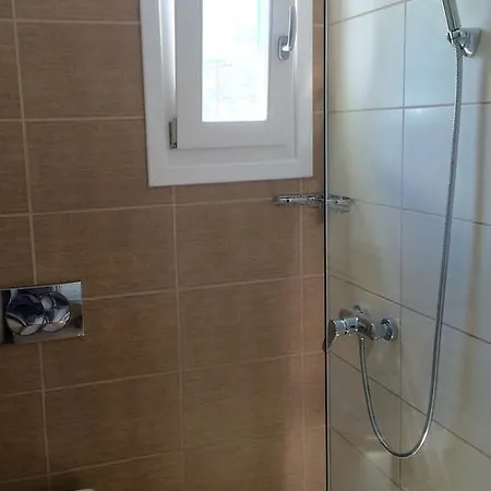 Otel Askas Aegiali