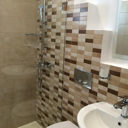 Otel Askas Aegiali